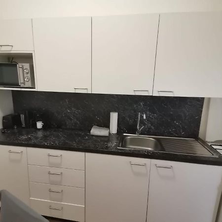 Central City Apartment Вена Экстерьер фото