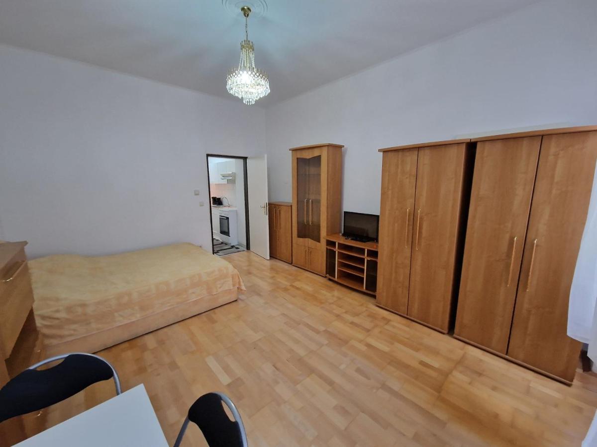 Central City Apartment Вена Экстерьер фото